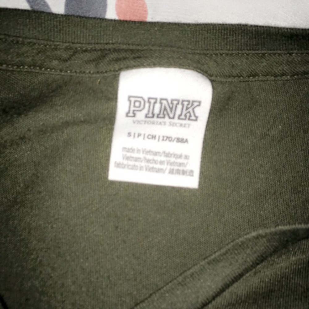 VS Pink T-Shirt